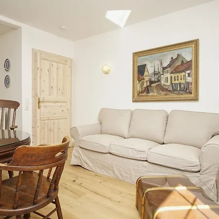 Apartment Surfer S Paradise Wiek Lee *
